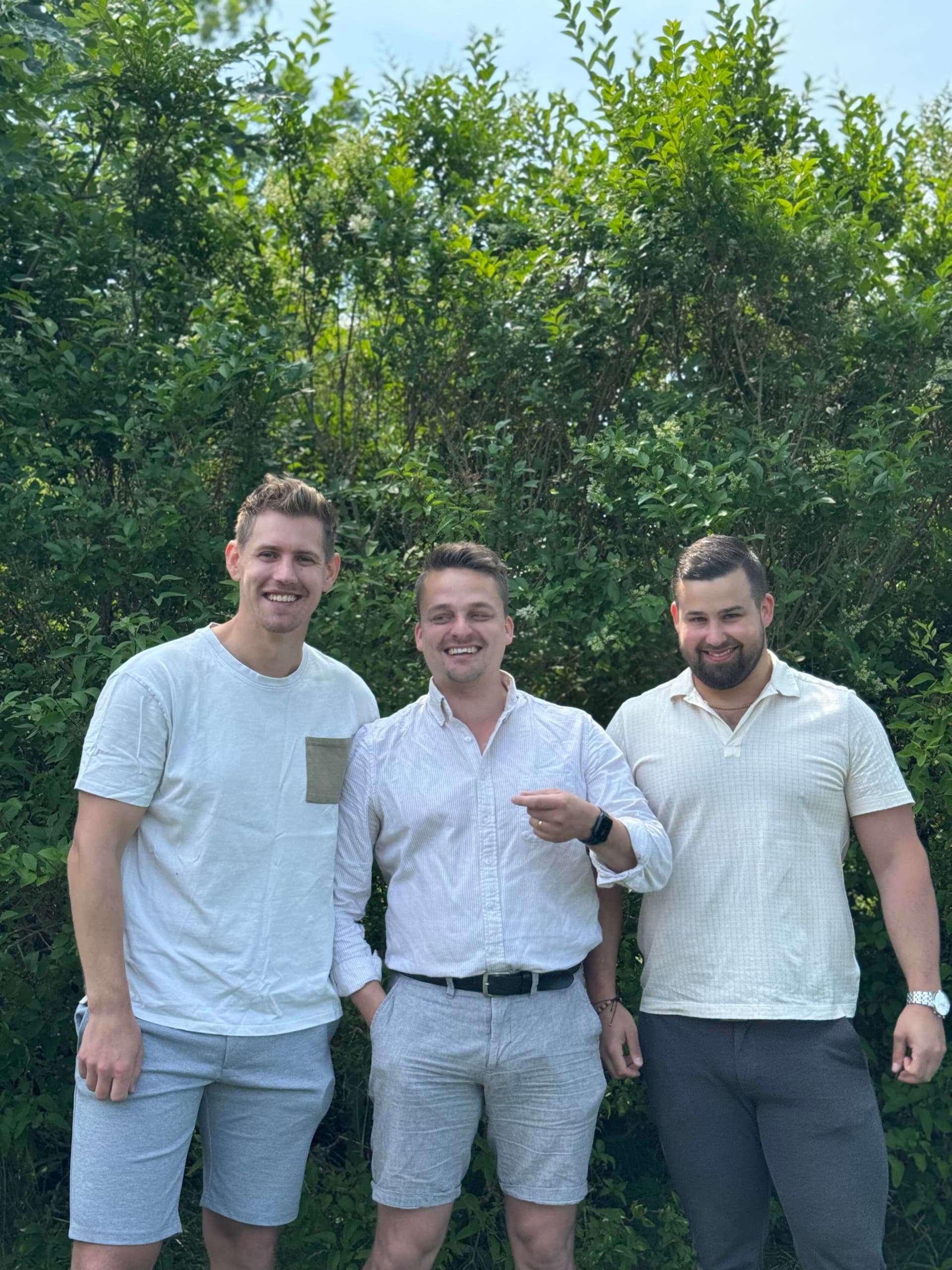 Aidoni team i ett arbetsmöte